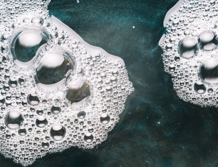 Foam vs Liquid Cleaners: Which Is Better?